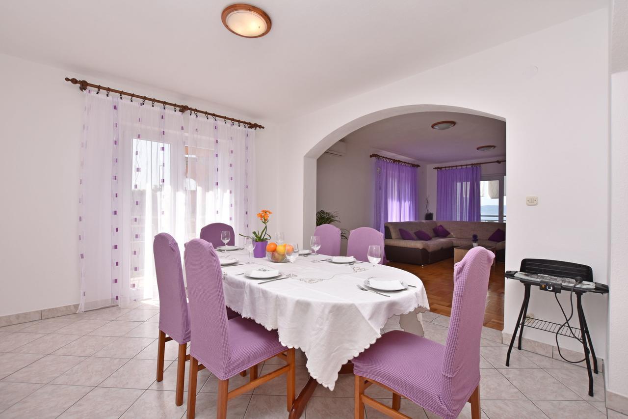 Apartment Angelina Brela Bagian luar foto