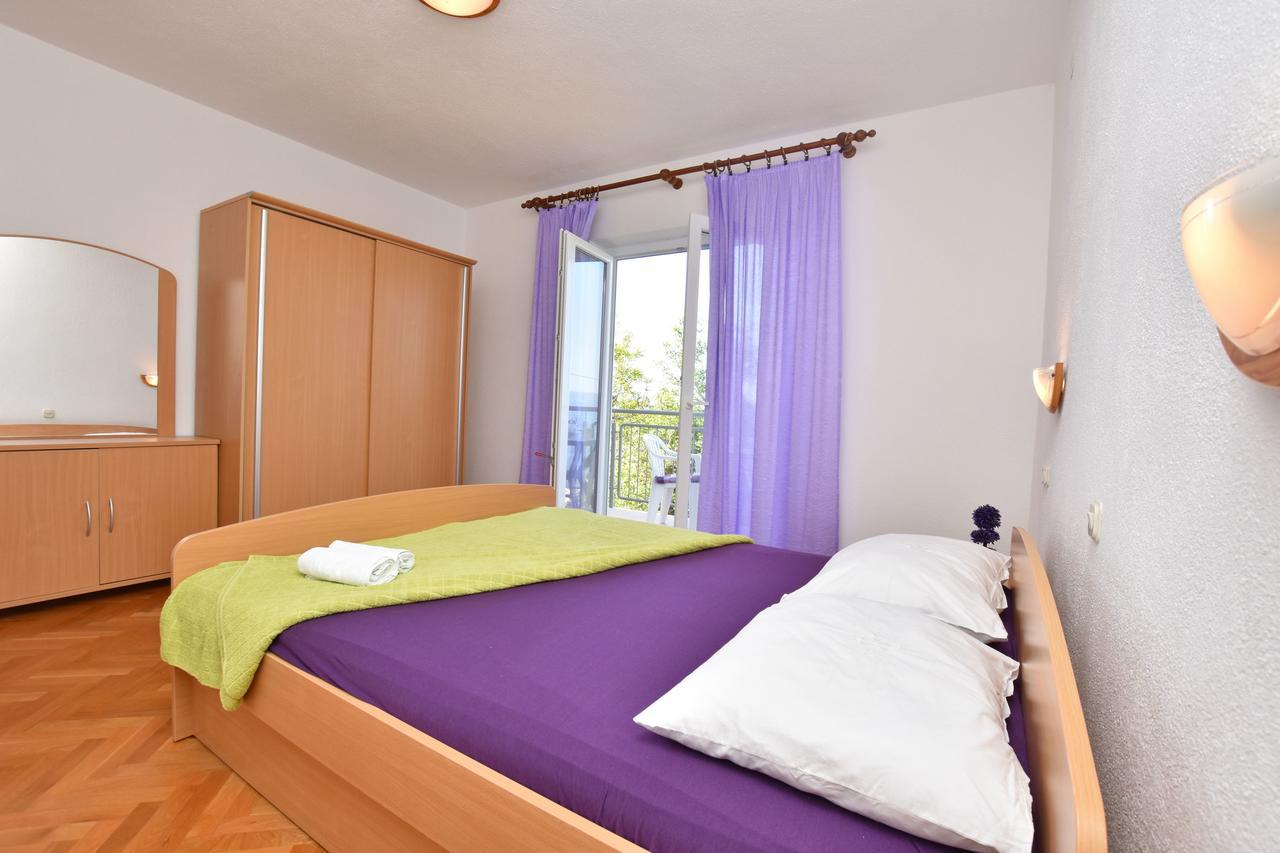 Apartment Angelina Brela Bagian luar foto
